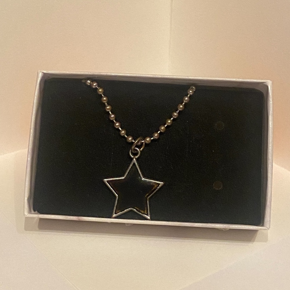 Star dog tag chain